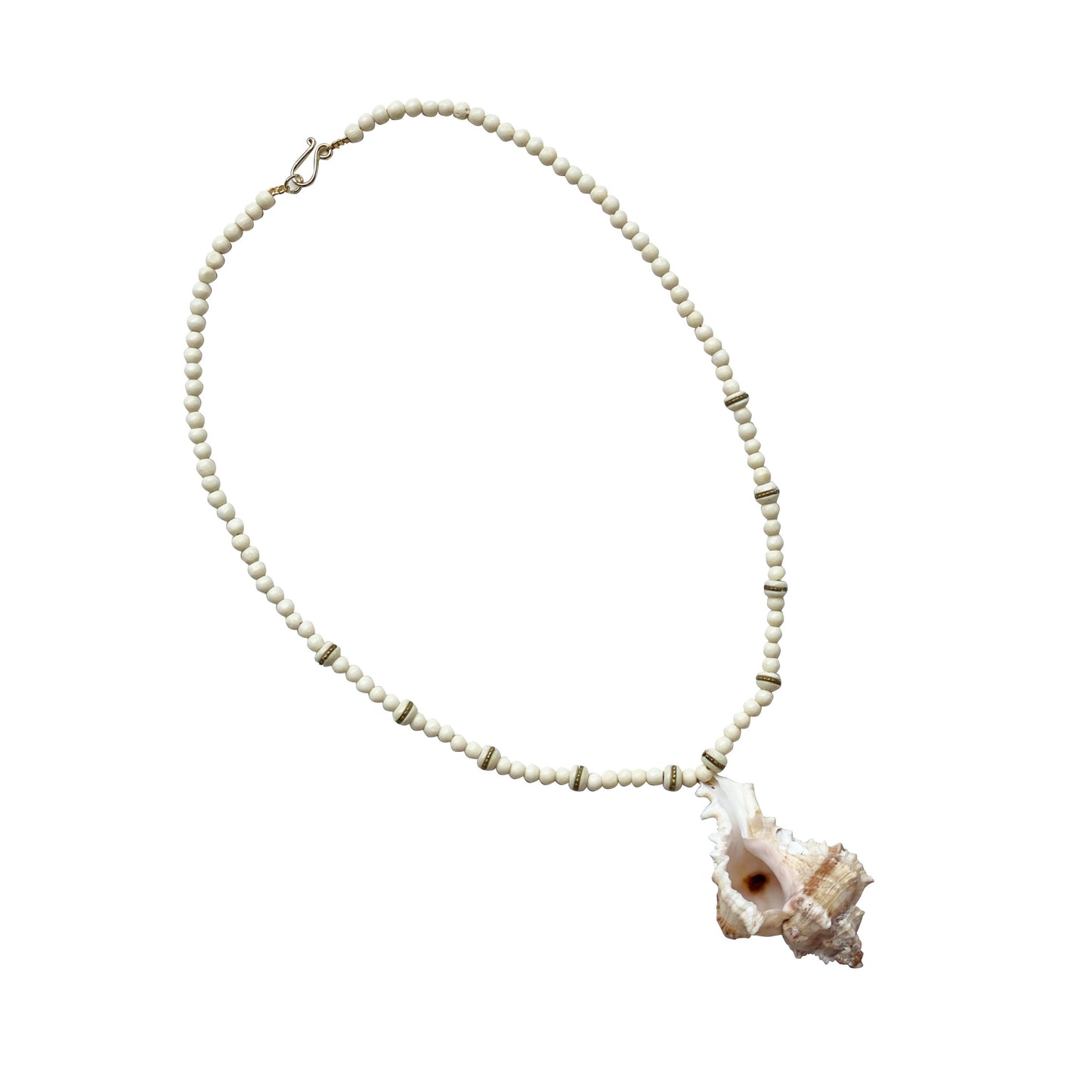Ocean echo pendant necklace