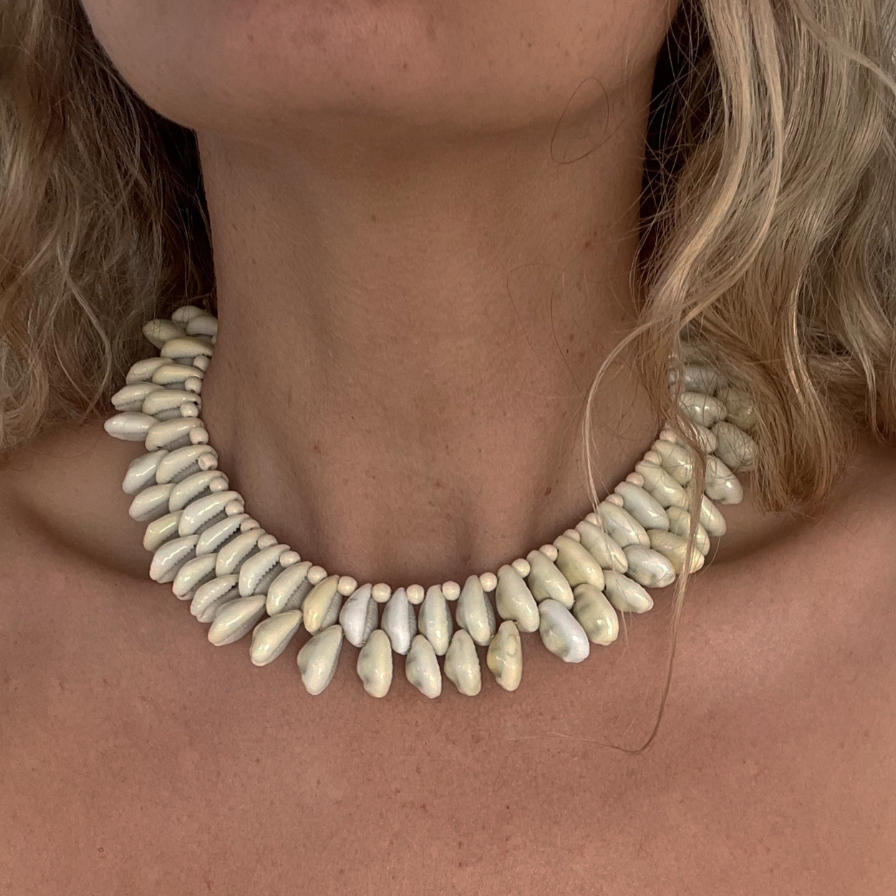 Dreamer's shell collar