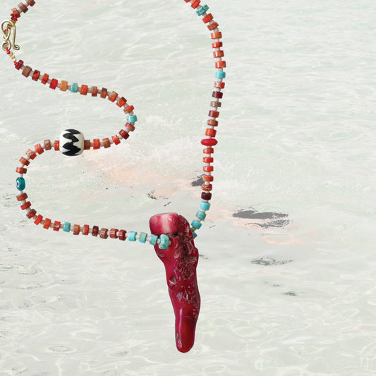 Nomad pendant necklace