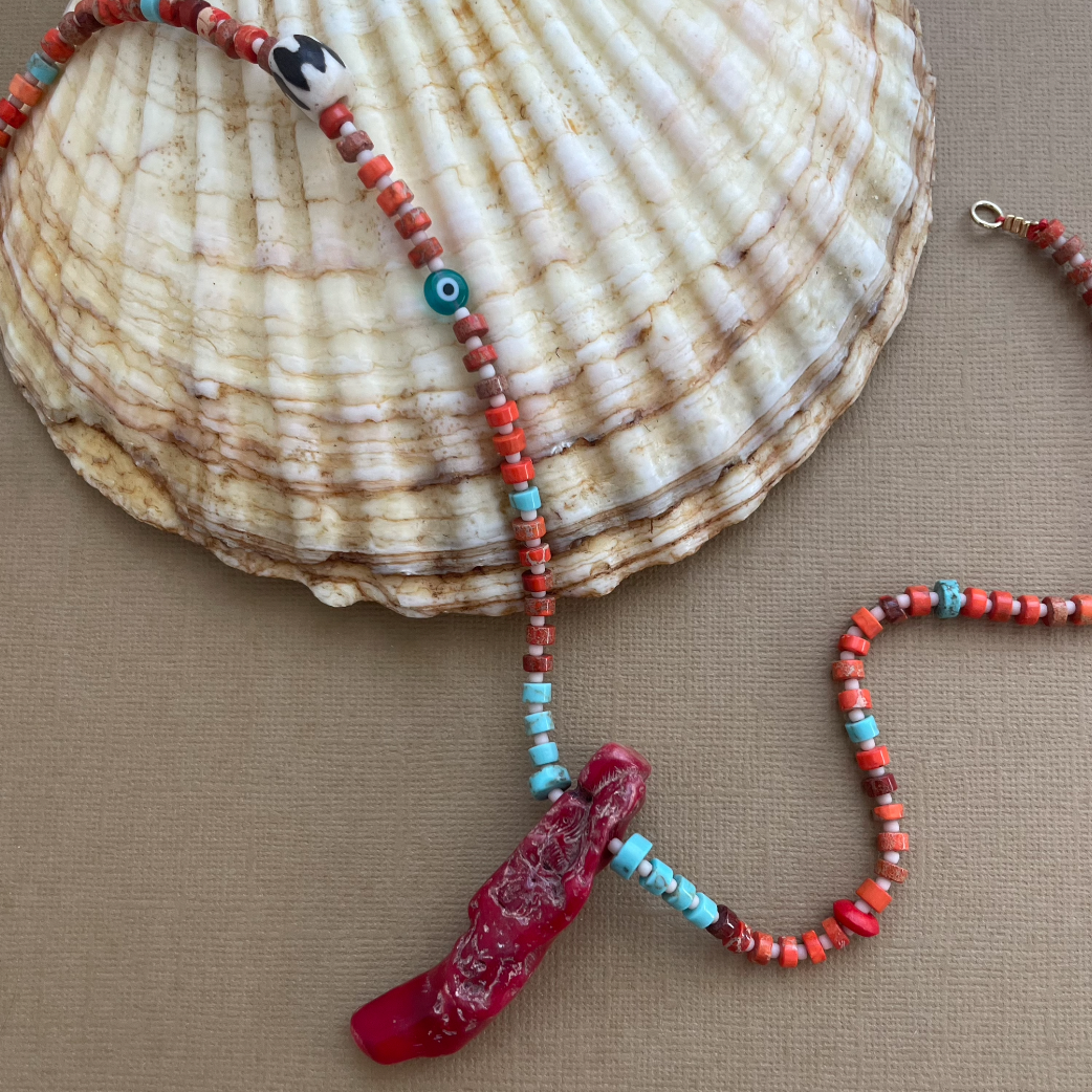 Nomad pendant necklace