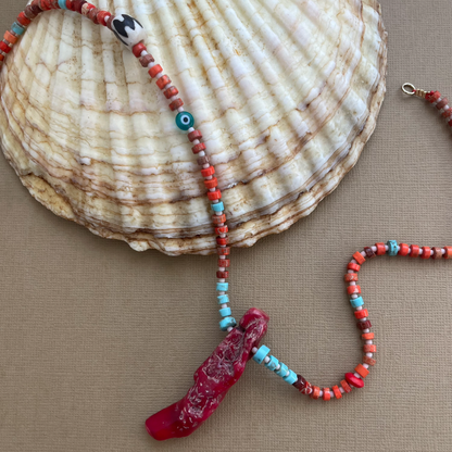 Nomad pendant necklace